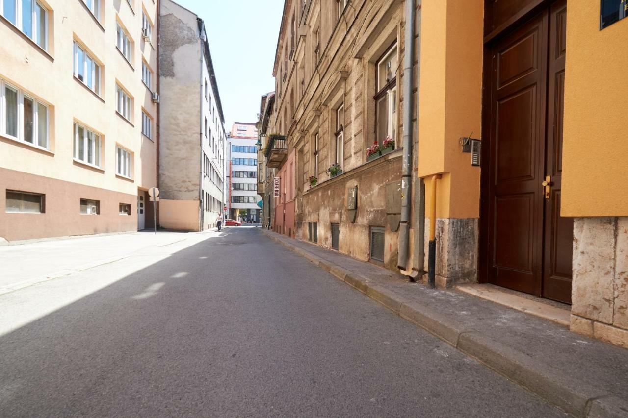 Adi’s Apartman Apartment Sarajevo Bagian luar foto